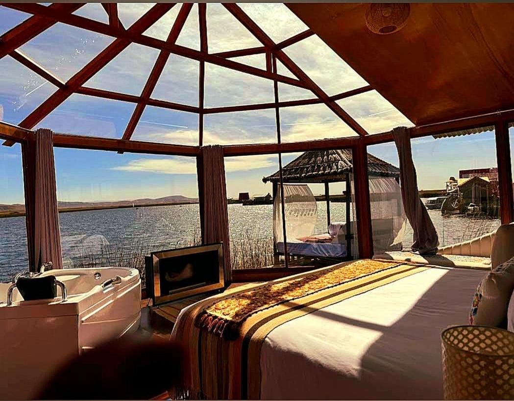 Uros Kay Pacha Lodge Puno Exteriér fotografie