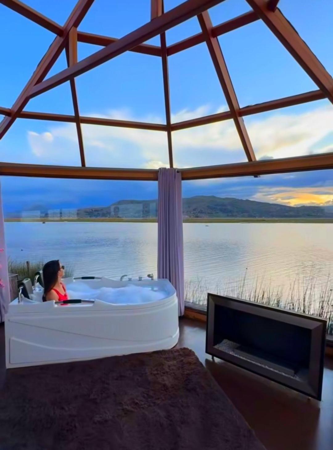 Uros Kay Pacha Lodge Puno Pokoj fotografie
